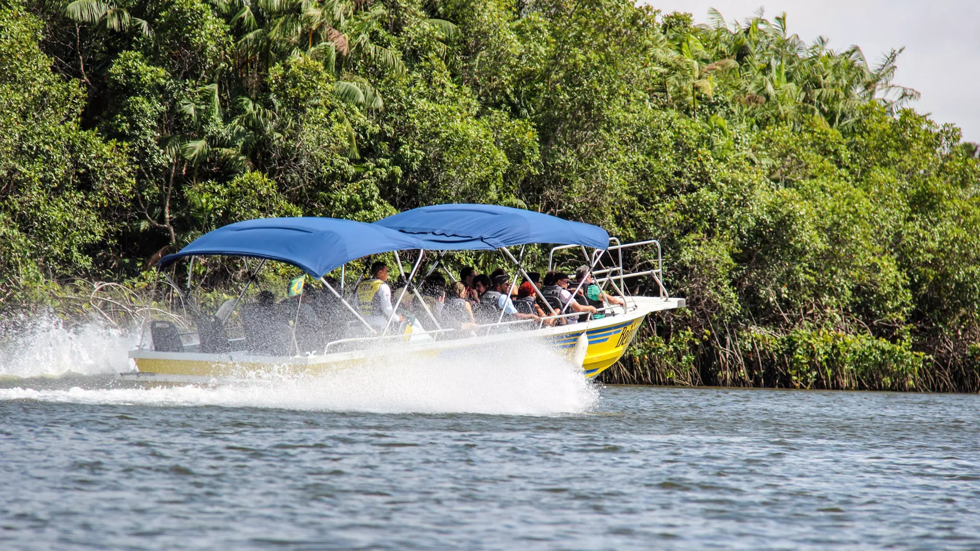 Tour pelo Rio Preguiças